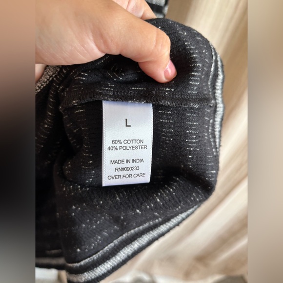 Men’s Pacsun Textured Stripe Tank- Large - Picture 6 of 9